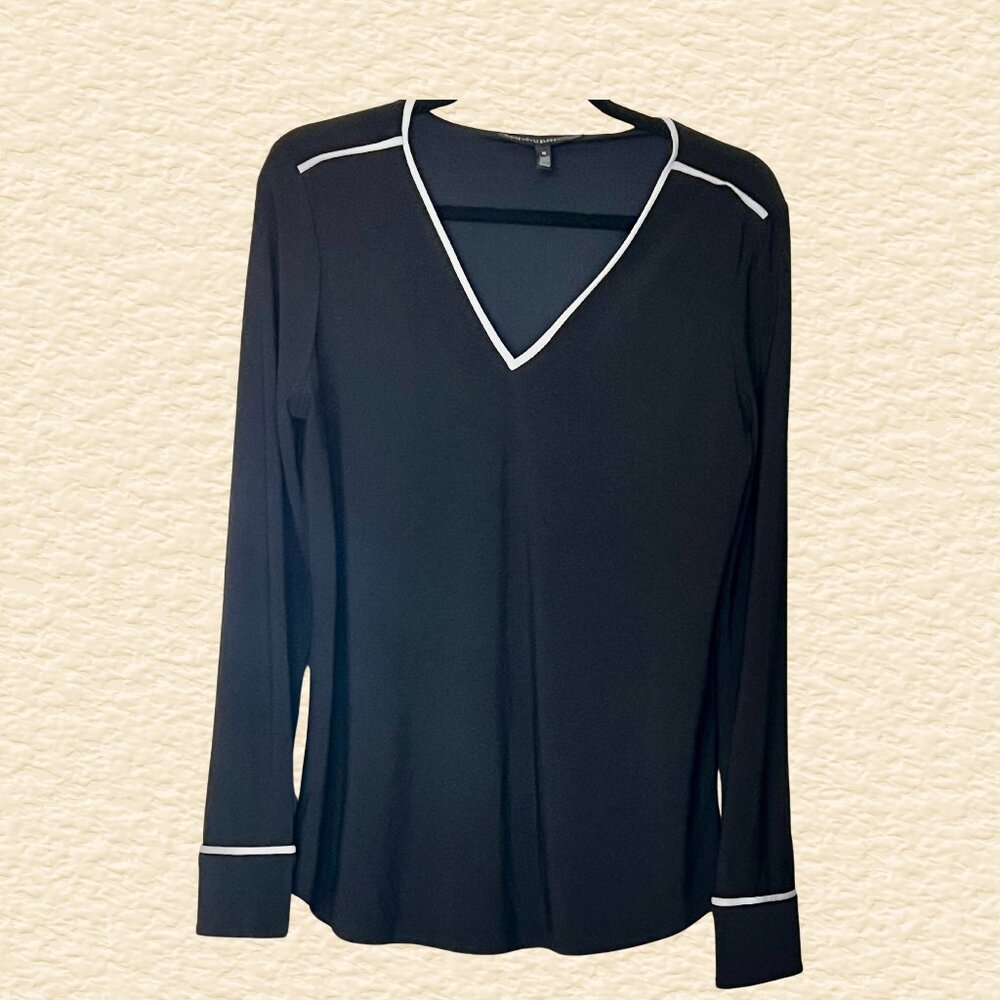 White House Black Market Black V-Neck Top (Size M)